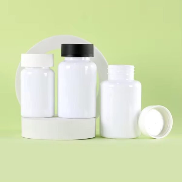 New in 2024, high-end candy and vitamin bottles. They are sealed and can be customized. Purchase empty black plastic bottles.