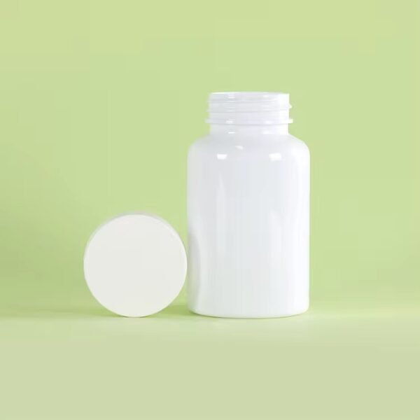 New in 2024, high-end candy and vitamin bottles. They are sealed and can be customized. Purchase empty black plastic bottles. - Image 3